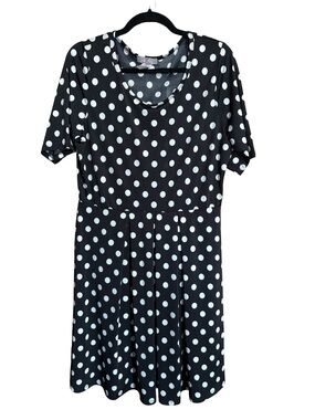 Pretty Young Thing Black White Polkadot Stretchy Short Sleeve Casual Mini Dress